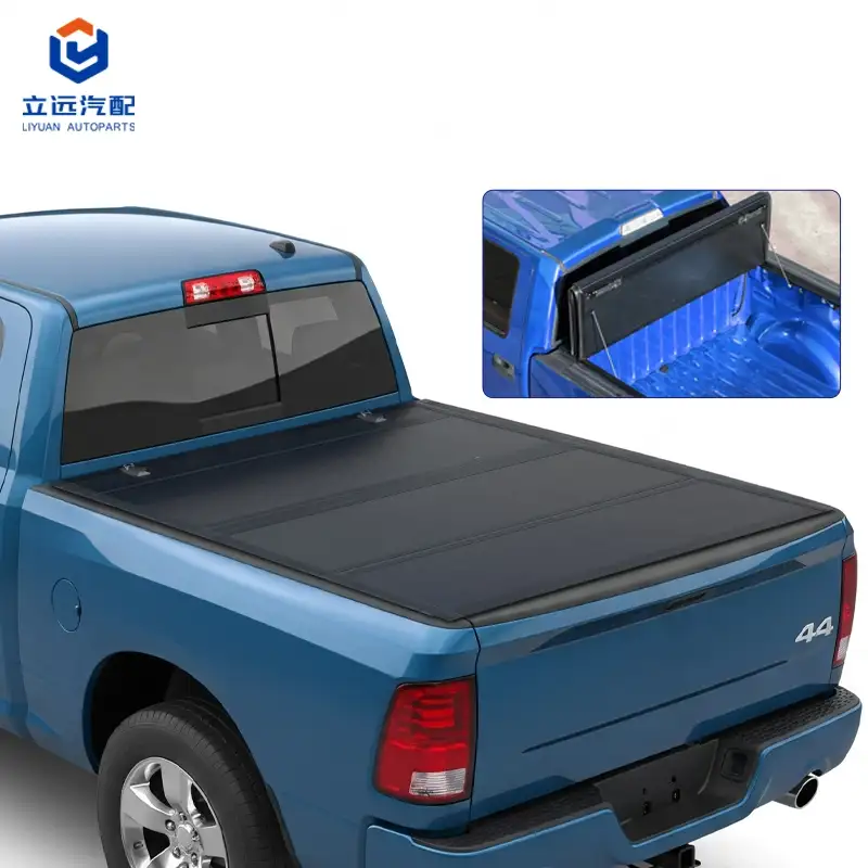 Capa rígida quádrupla dobrável de perfil baixo para Dodge Ram