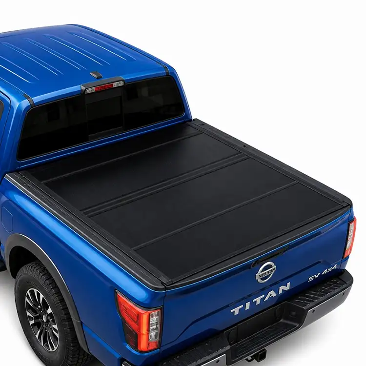 Capa rígida quádrupla dobrável de perfil baixo para Nissan Titan